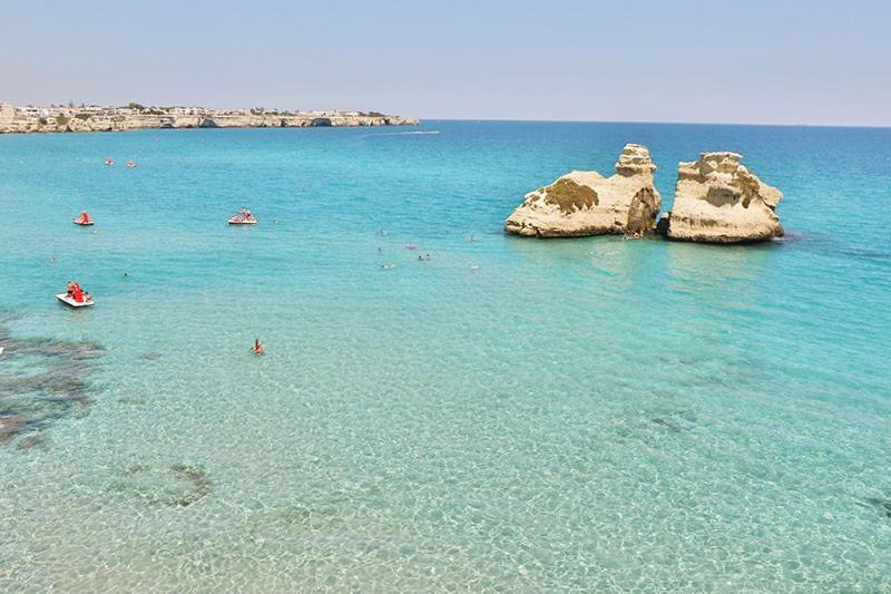 Hotel Barone Di Mare Torre dell'Orso Buitenkant foto